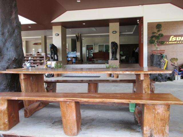 Porn 3 Hotel Khon Kaen Exterior photo