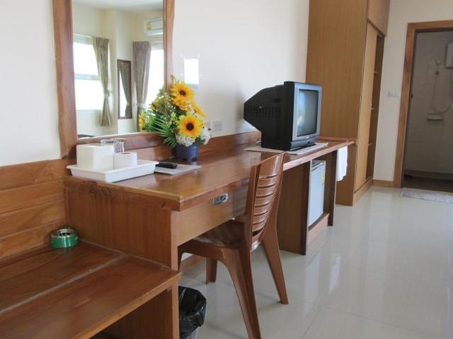 Porn 3 Hotel Khon Kaen Exterior photo