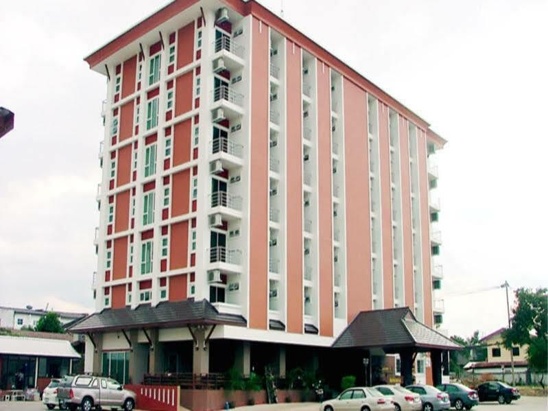 Porn 3 Hotel Khon Kaen Exterior photo